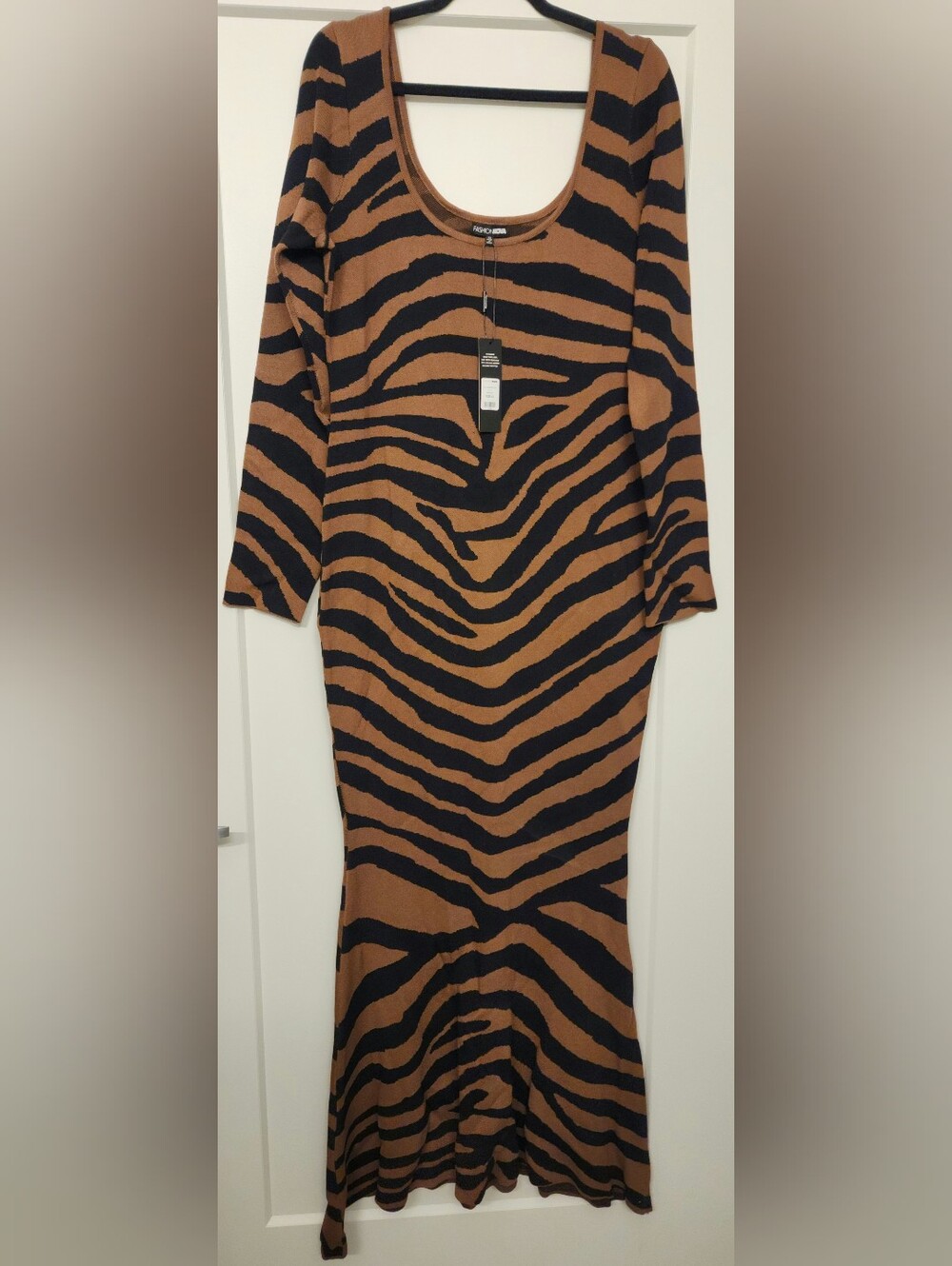 Sutton Brown and Black Zebra Bodycon Maxi Sweater Dress 3X - Picture 2 of 4